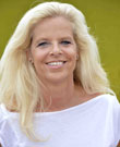 Dr. Gabriele Binder