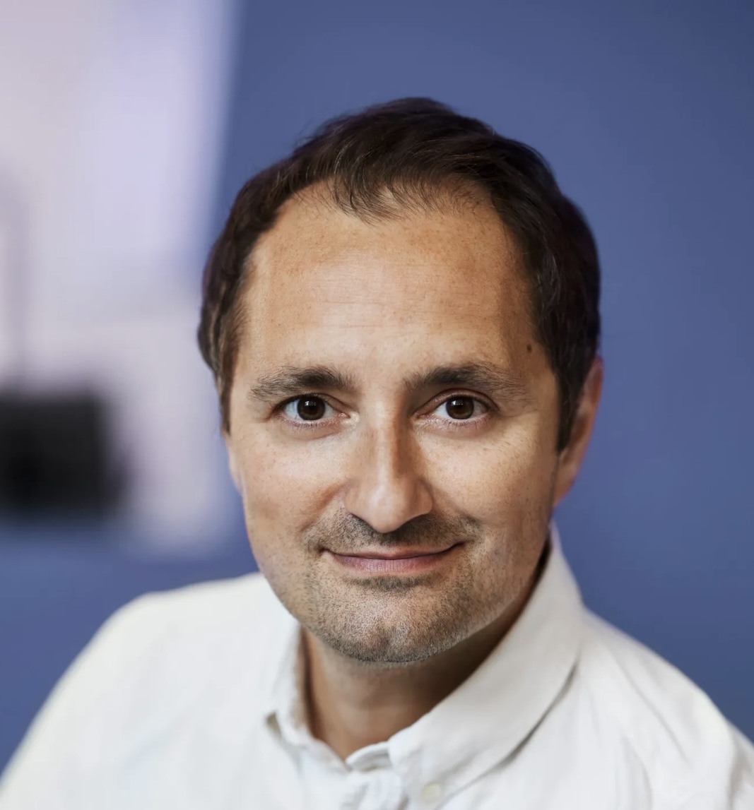 Dr. Arastoo Nia MSc